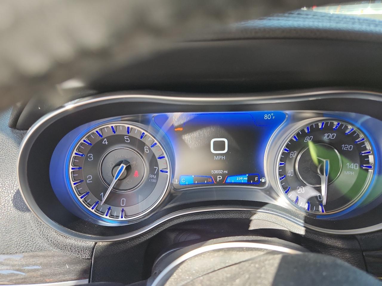 2019 CHRYSLER 300