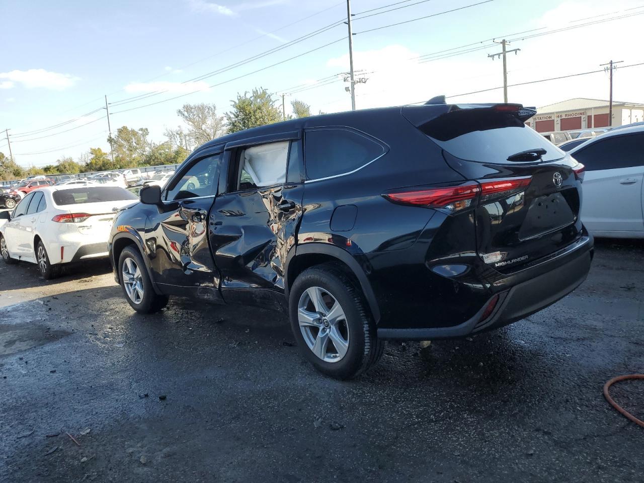 2022 TOYOTA HIGHLANDER