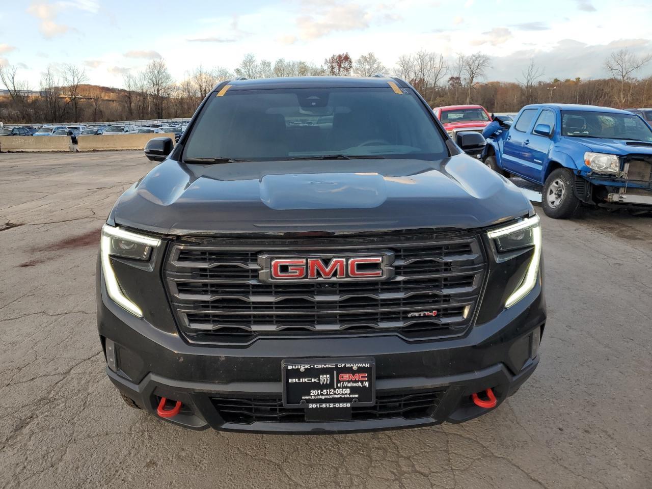 2024 GMC ACADIA