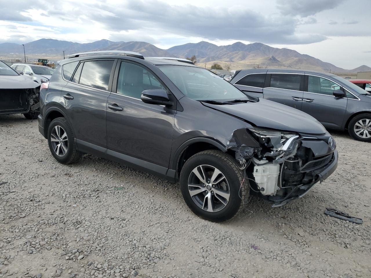 2016 TOYOTA RAV4