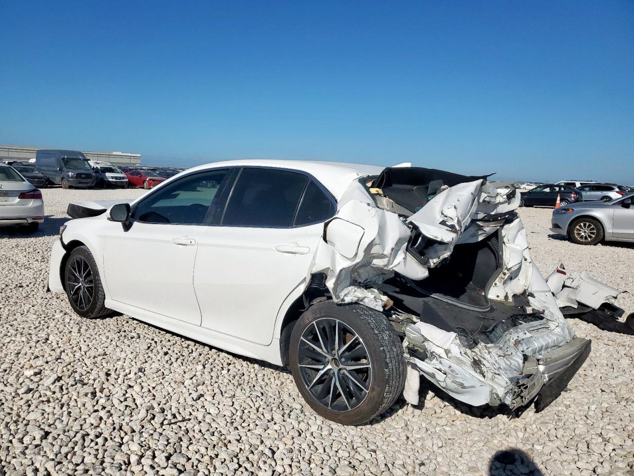 2022 TOYOTA CAMRY