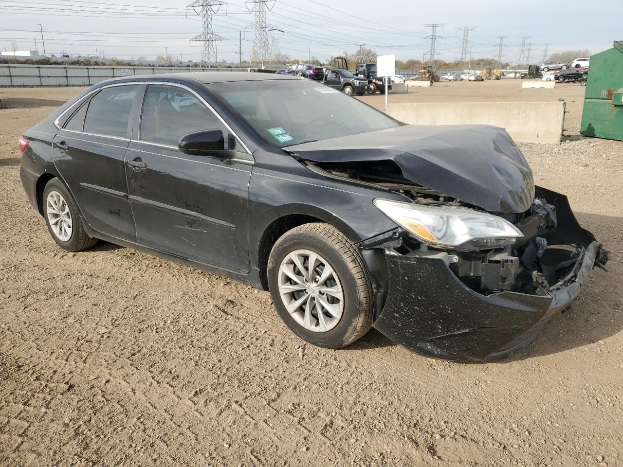 2016 TOYOTA CAMRY