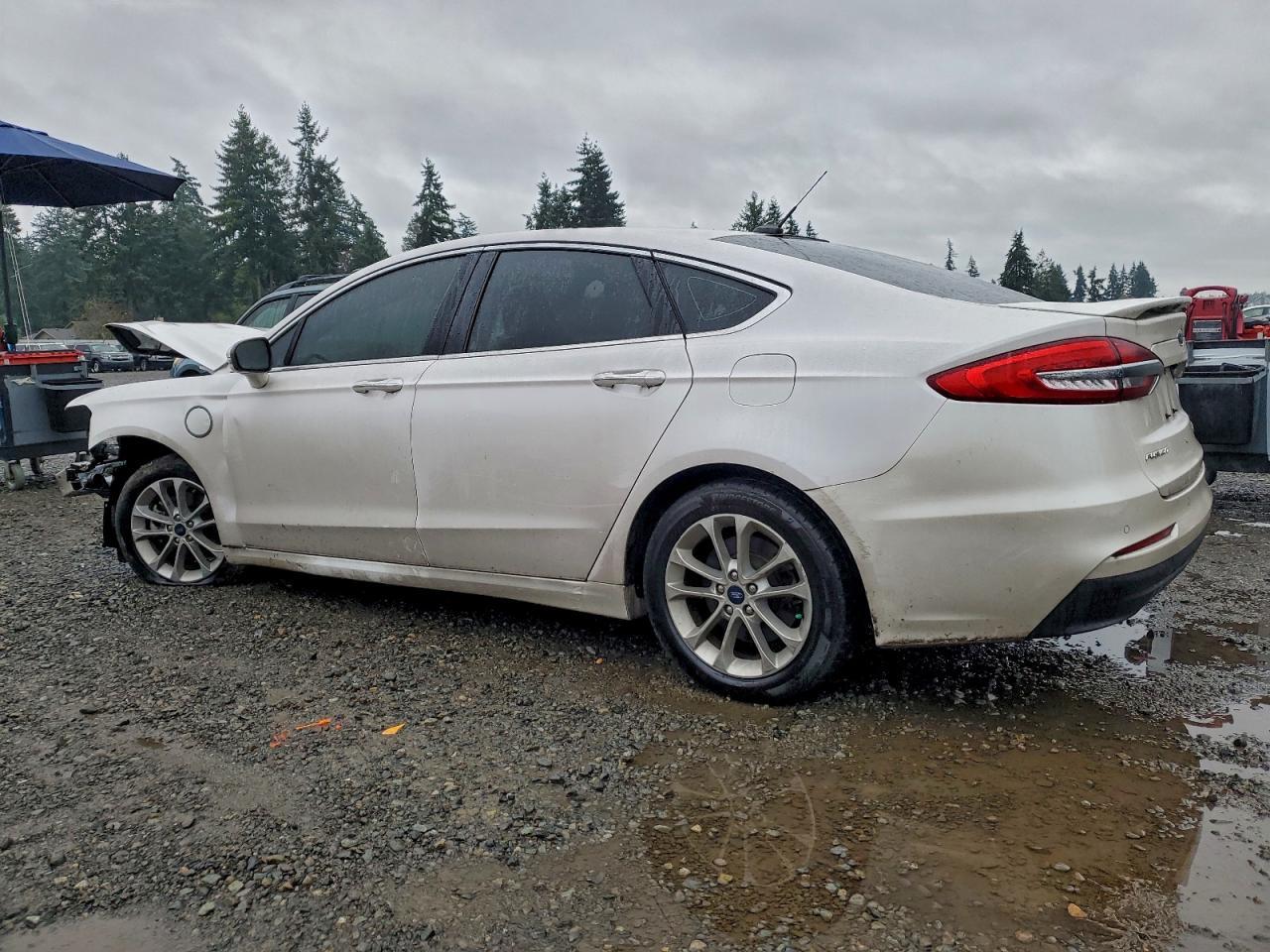 2020 FORD FUSION