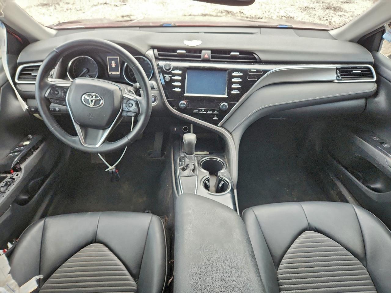 2018 TOYOTA CAMRY