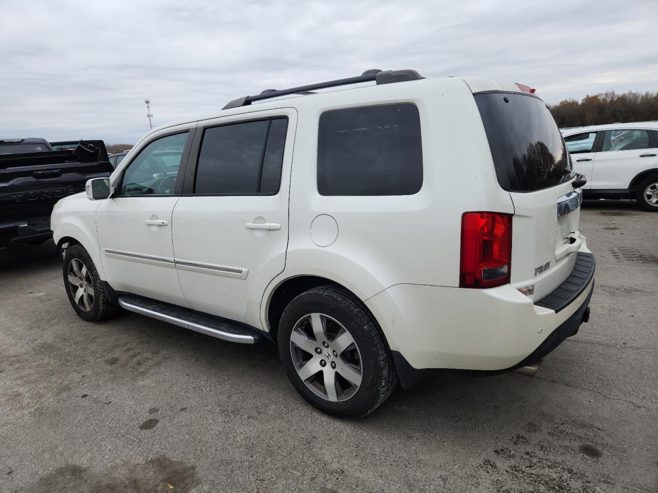 2015 HONDA PILOT