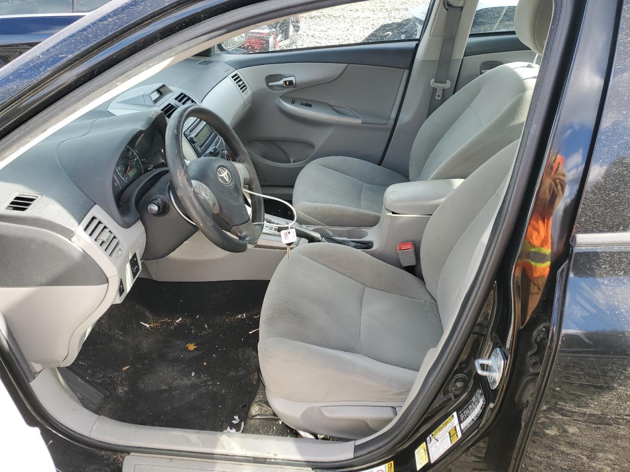 2012 TOYOTA COROLLA