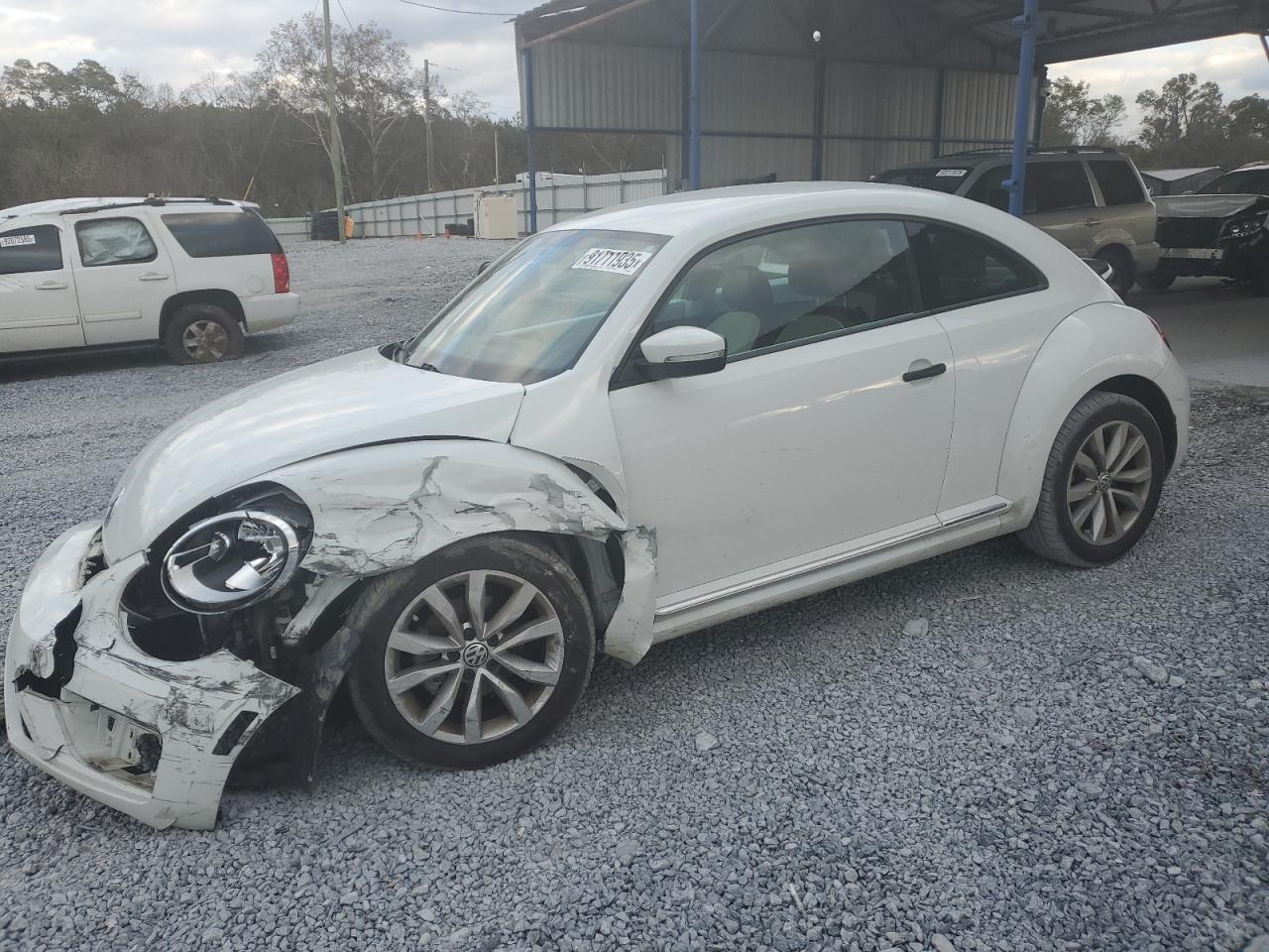 2017 VOLKSWAGEN Beetle