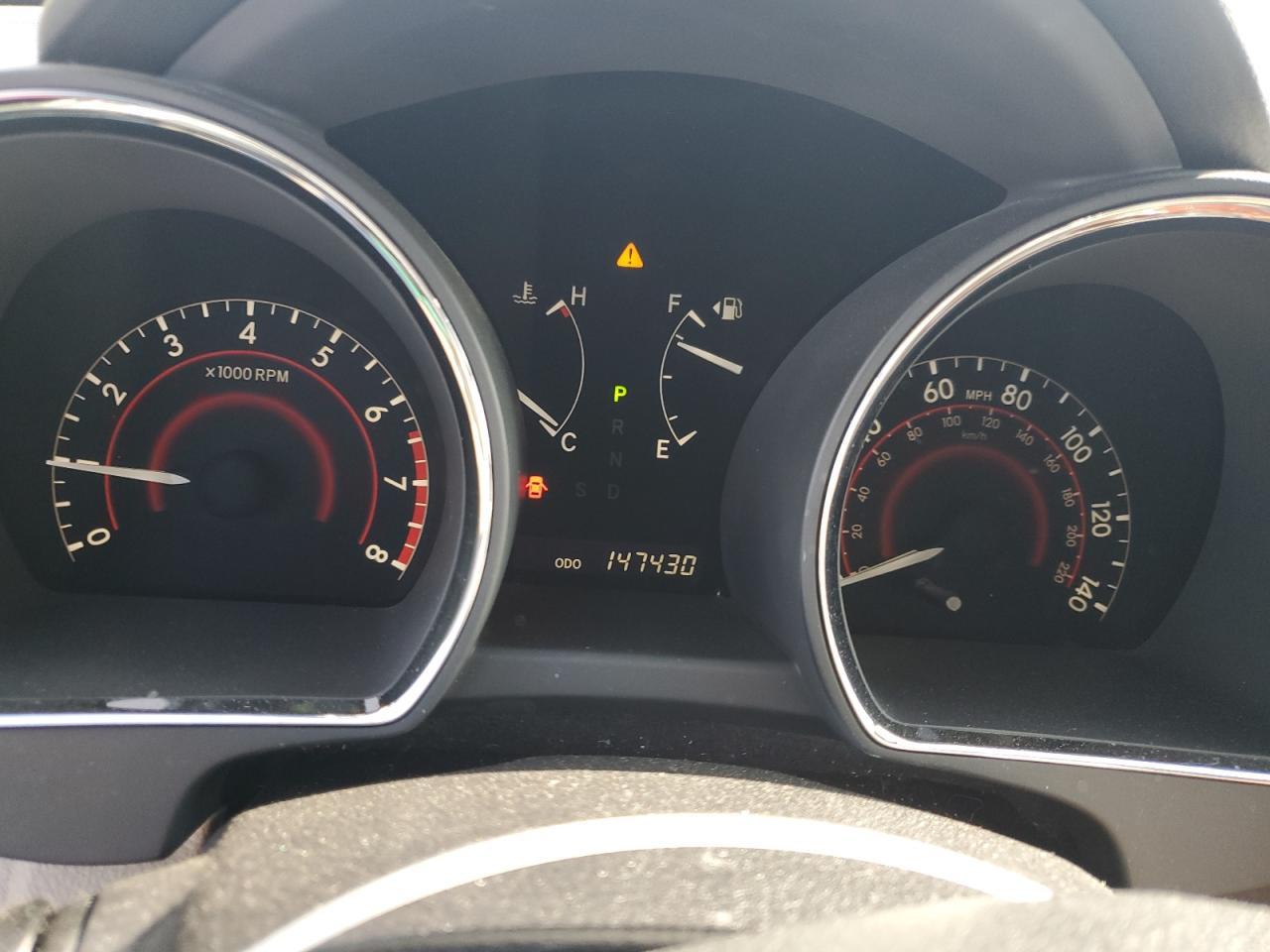 2011 TOYOTA HIGHLANDER