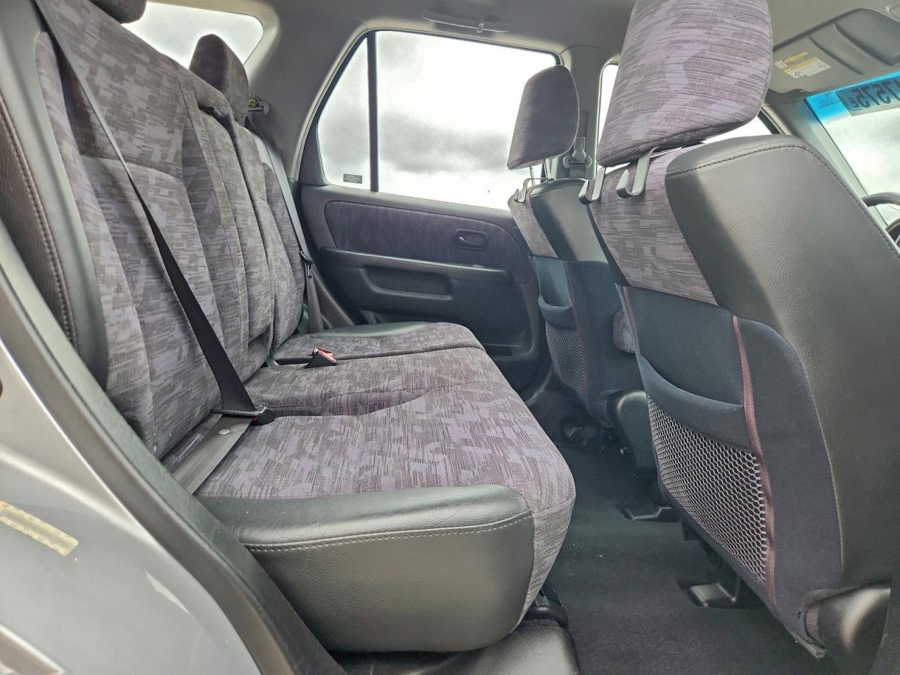 2004 HONDA CR-V