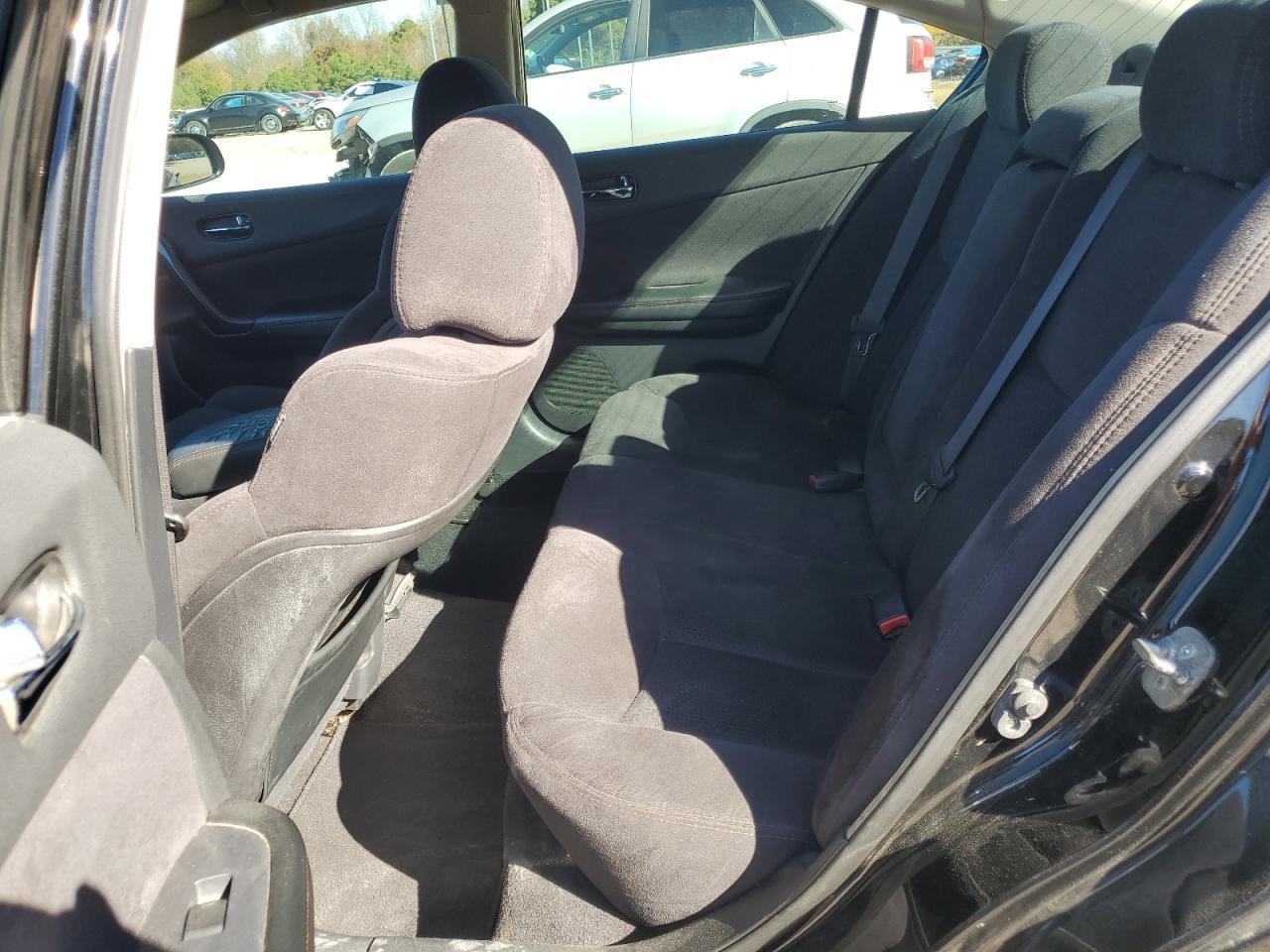 2013 NISSAN Maxima