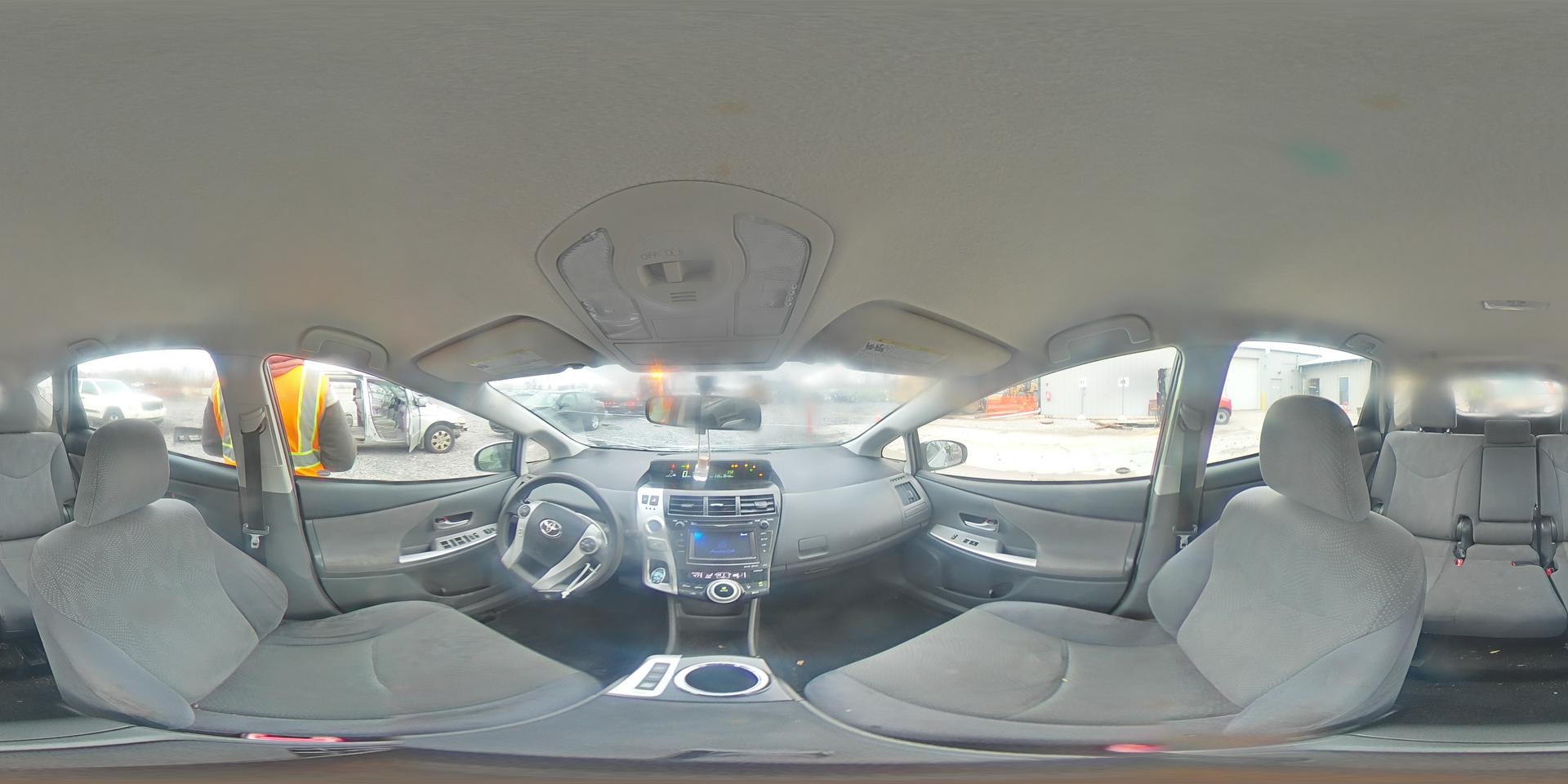 2012 TOYOTA PRIUS V