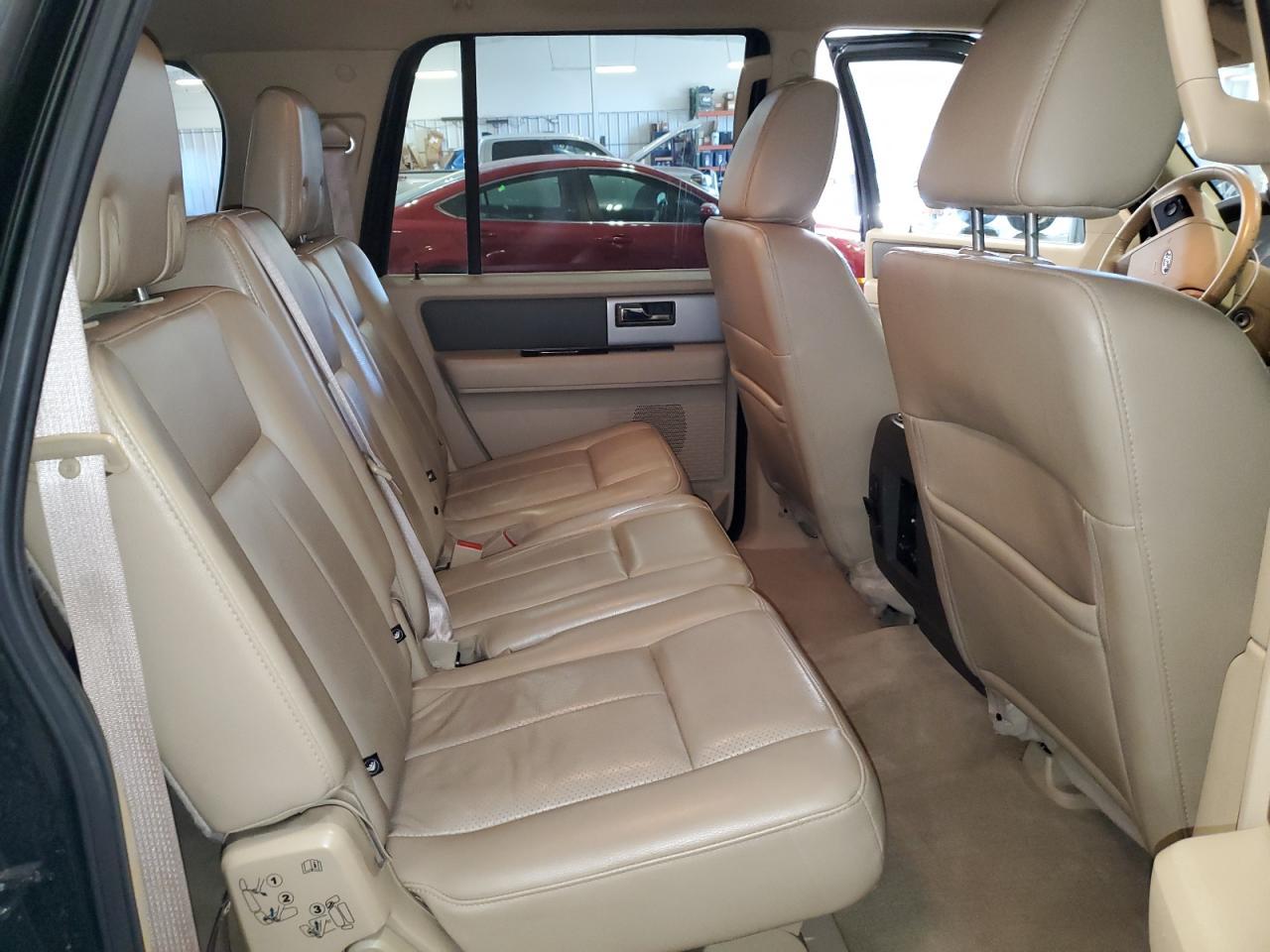 2013 FORD Expedition