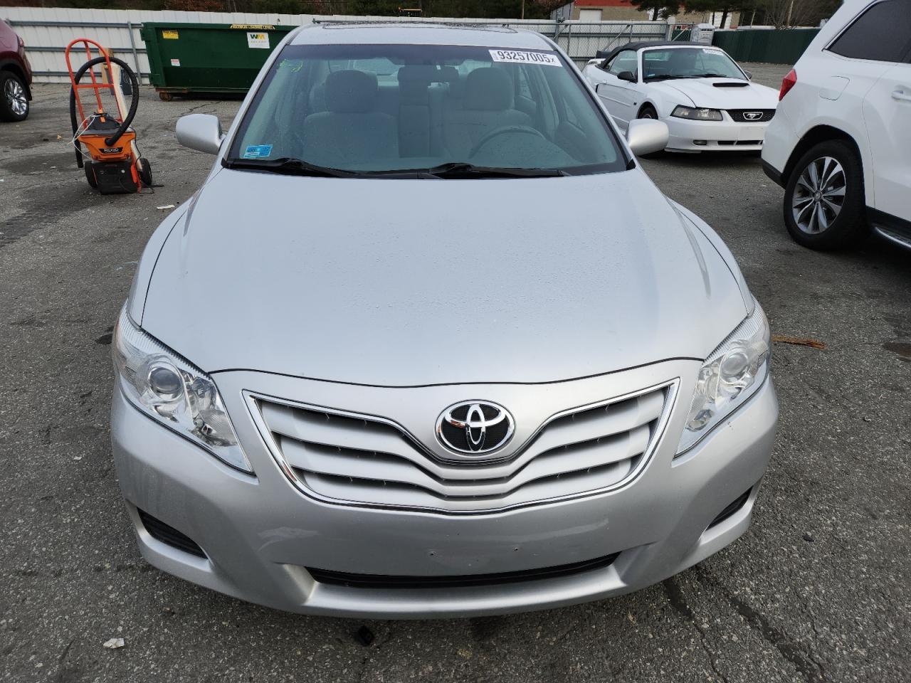 2010 TOYOTA CAMRY