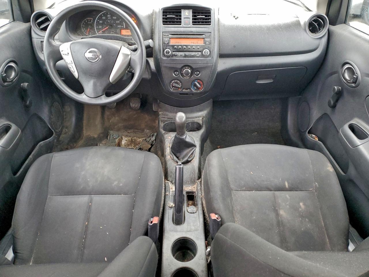 2016 NISSAN VERSA