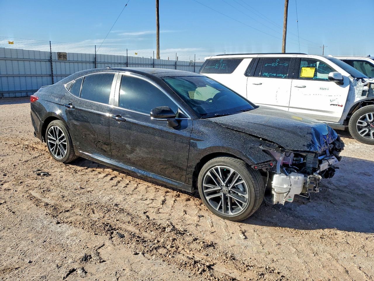 2025 TOYOTA CAMRY