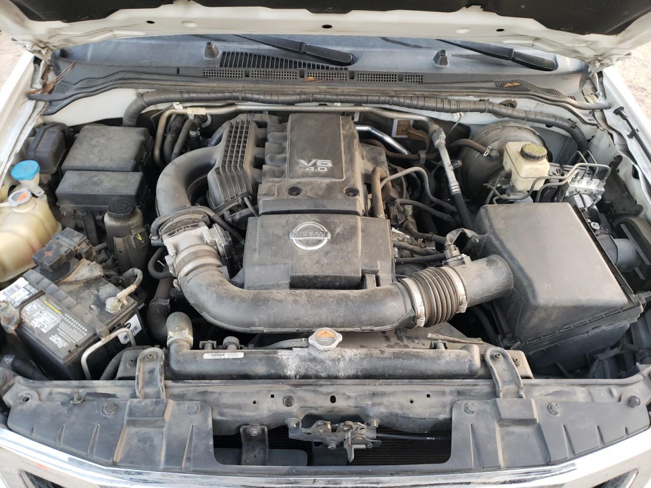 2015 NISSAN Frontier