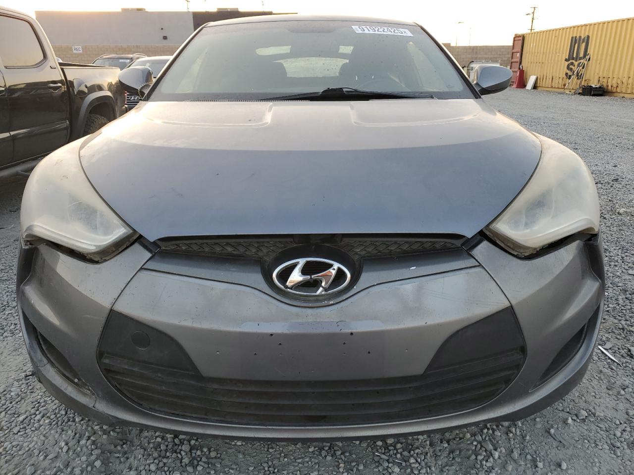 2016 HYUNDAI VELOSTER