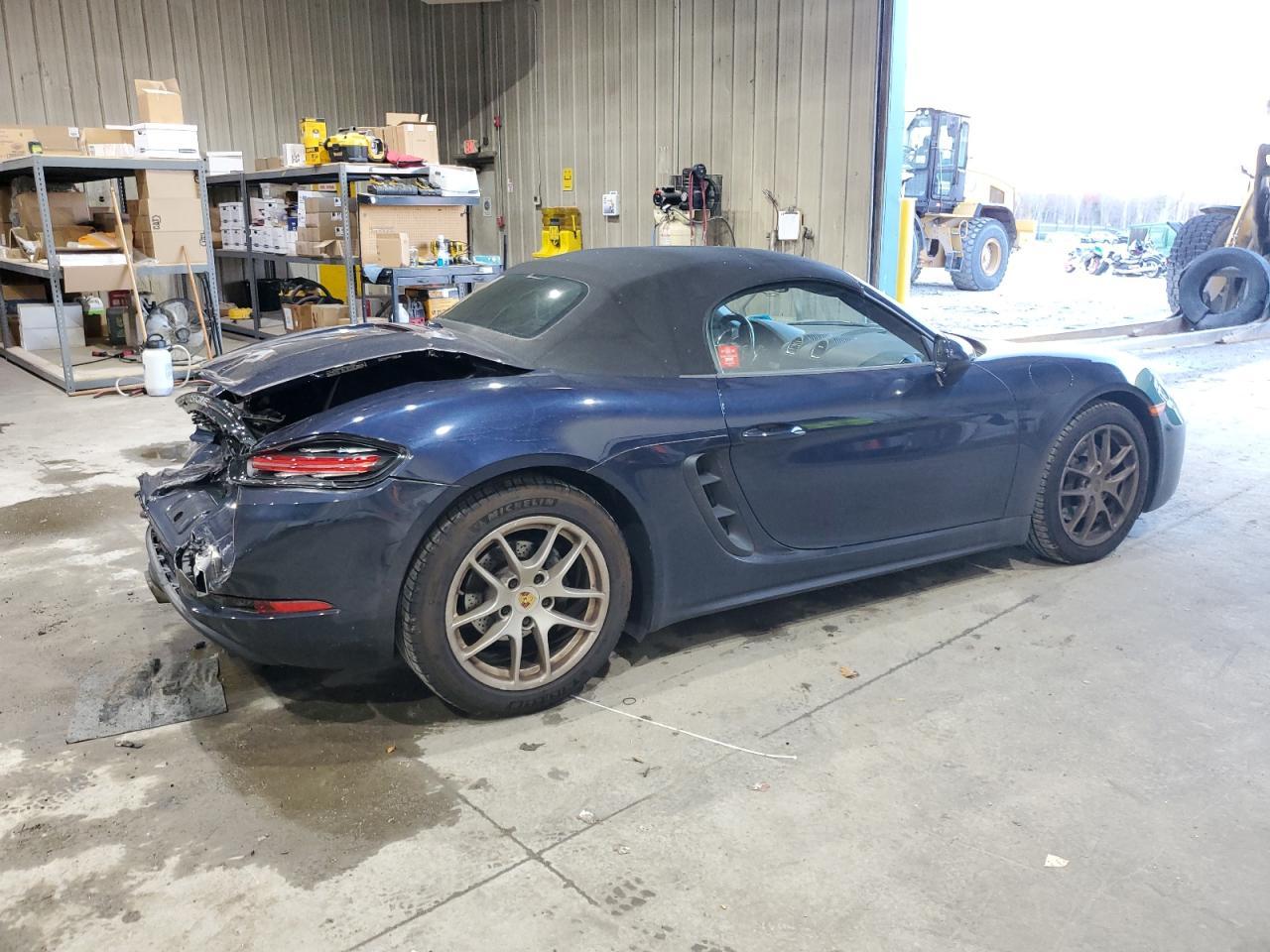 2018 PORSCHE Boxster