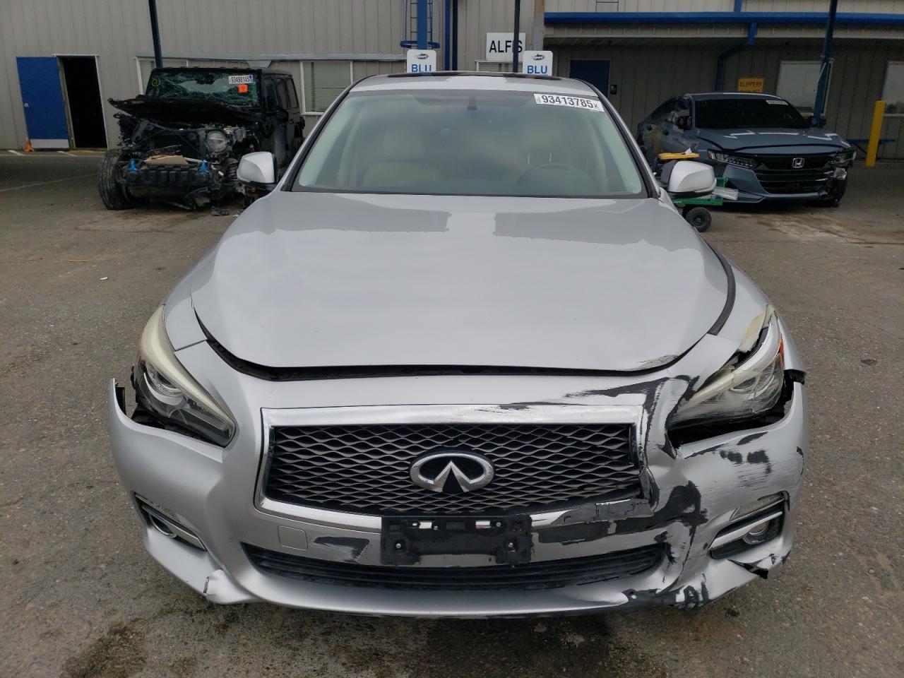 2014 INFINITI Q50