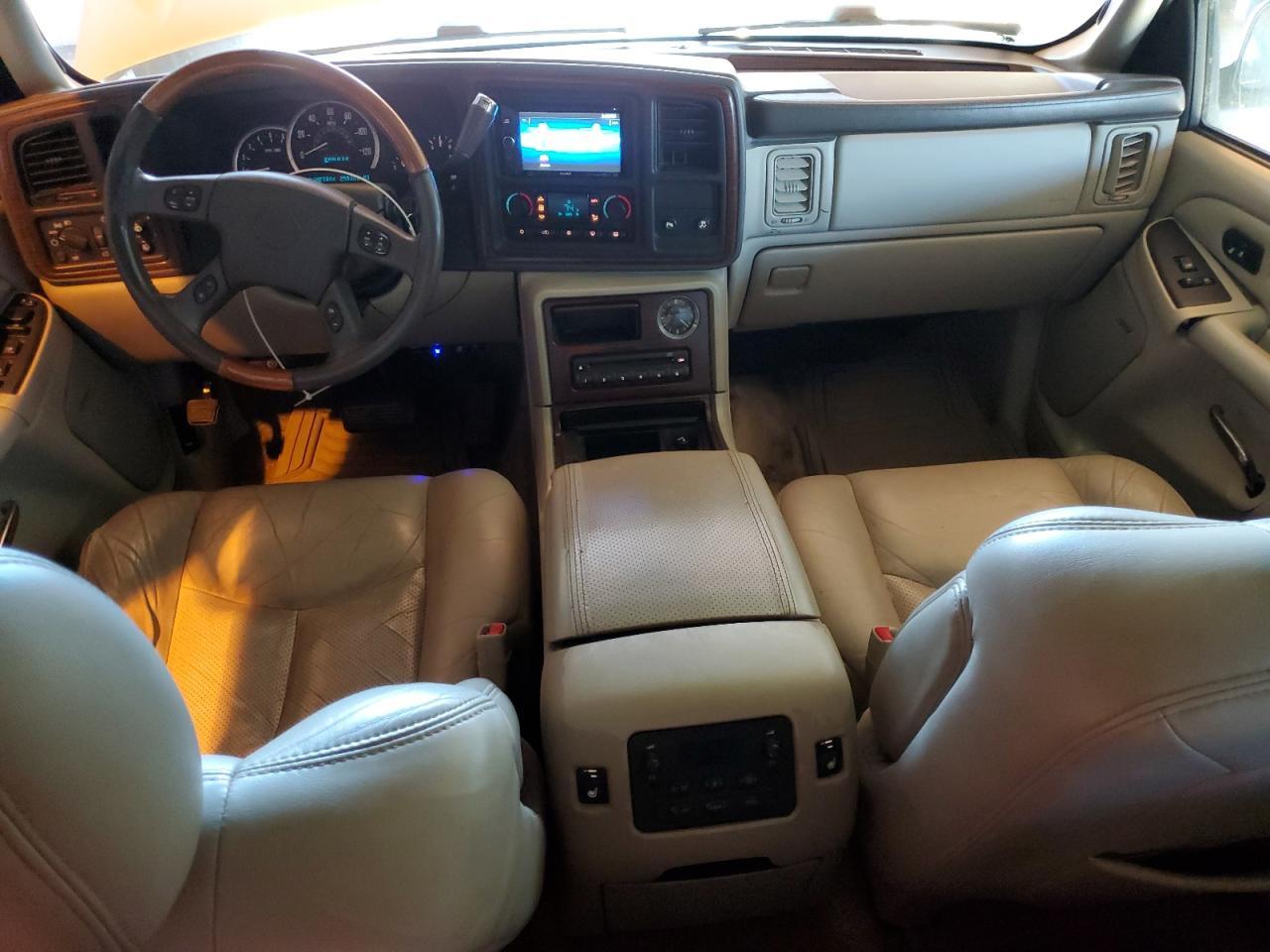 2003 CADILLAC ESCALADE