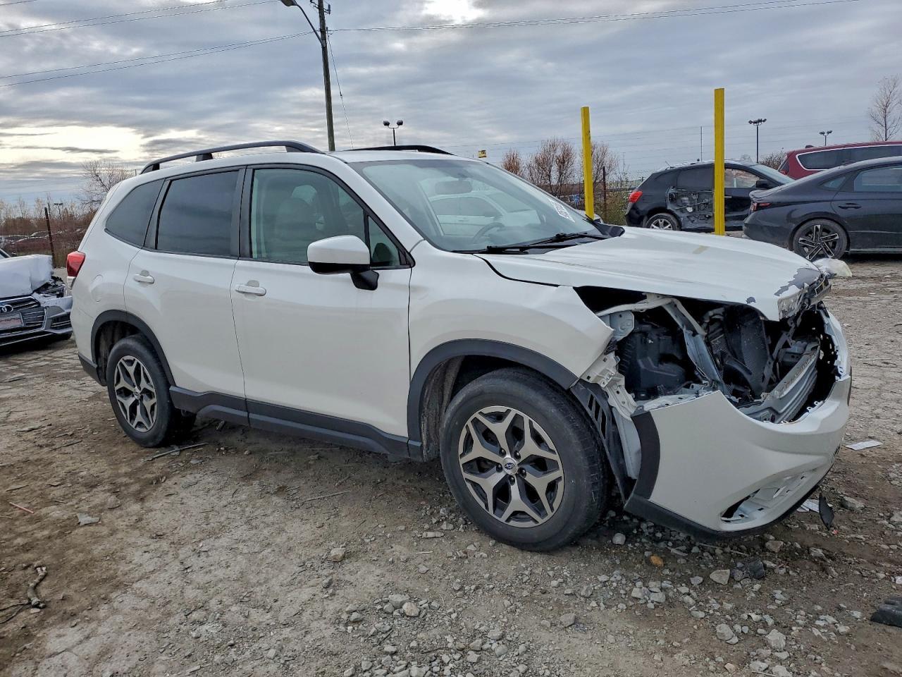 2020 SUBARU FORESTER