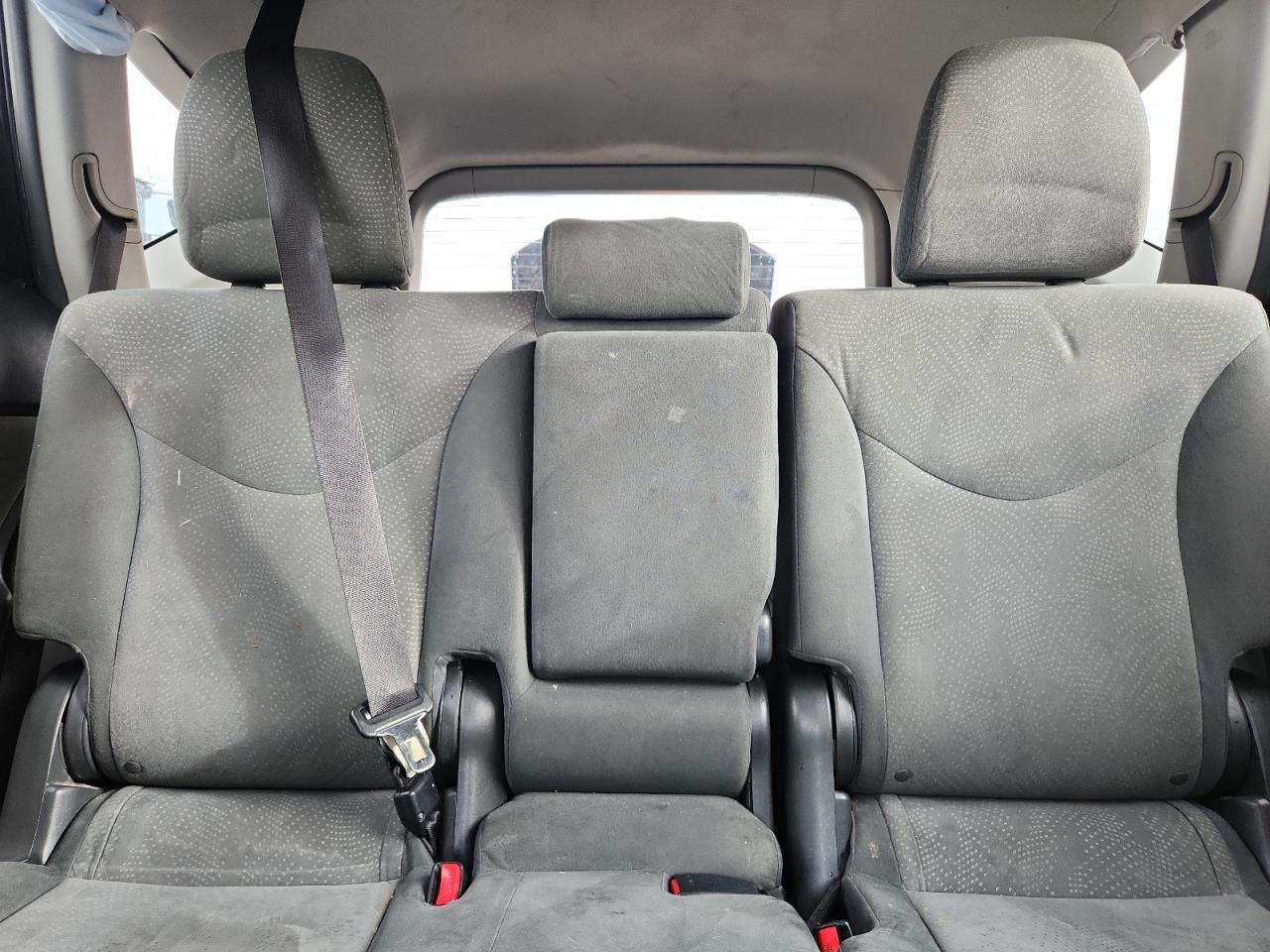 2012 TOYOTA PRIUS V