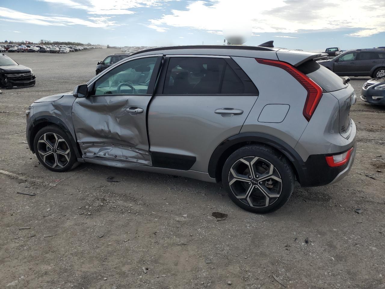 2023 KIA Niro