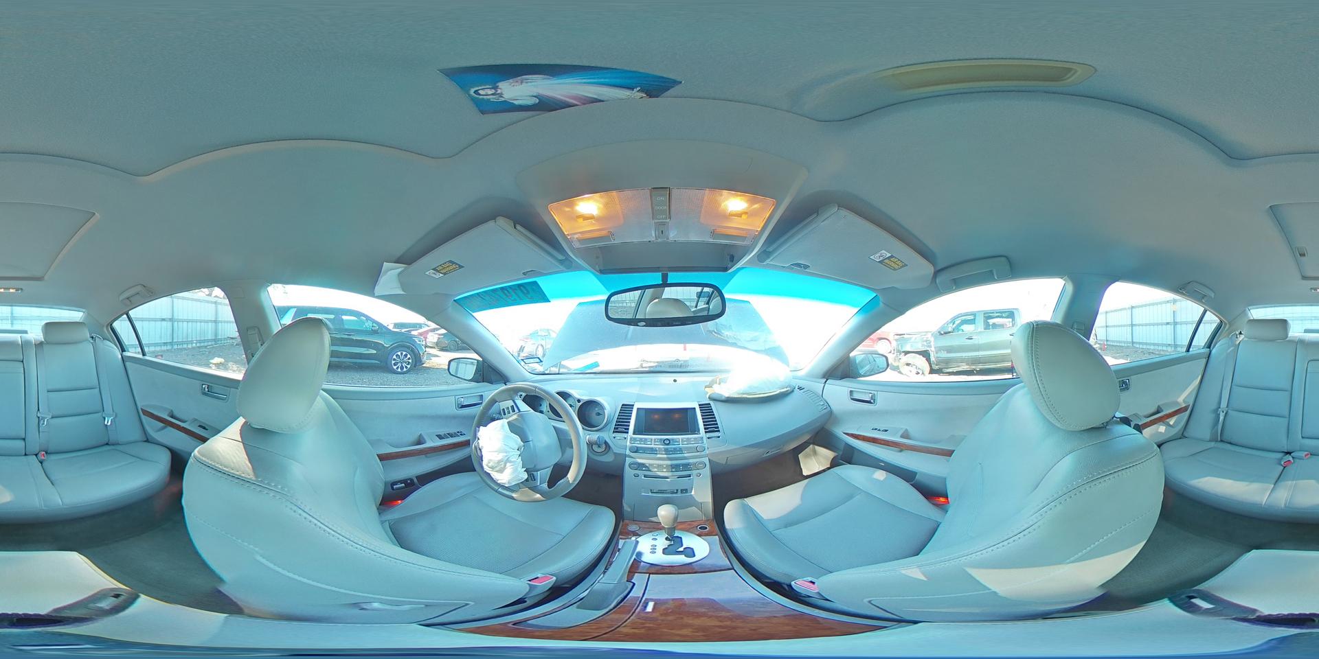 2005 NISSAN Maxima