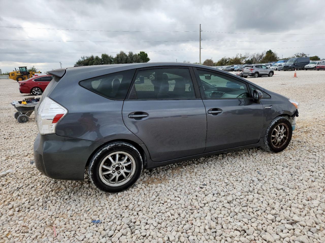 2012 TOYOTA PRIUS V