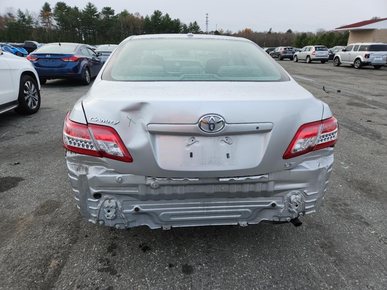 2010 TOYOTA CAMRY