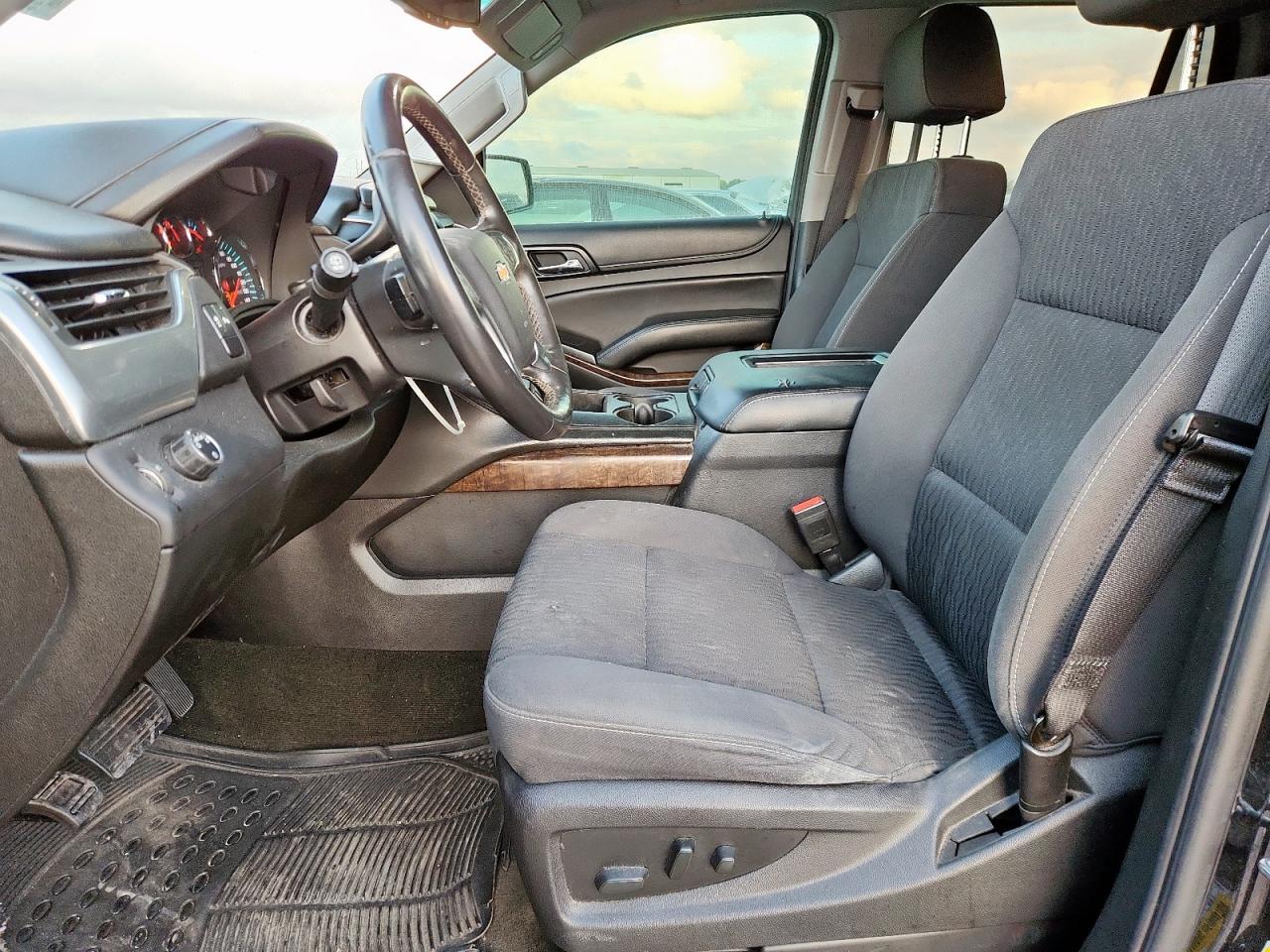 2017 CHEVROLET Tahoe