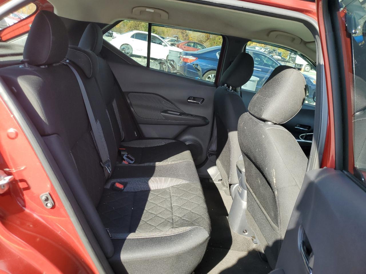 2020 NISSAN KICKS