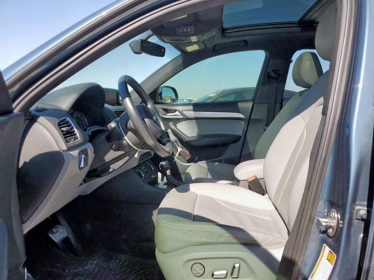 2018 AUDI Q3