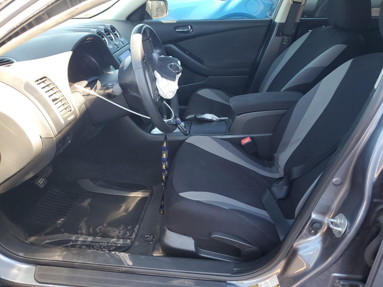 2010 NISSAN ALTIMA