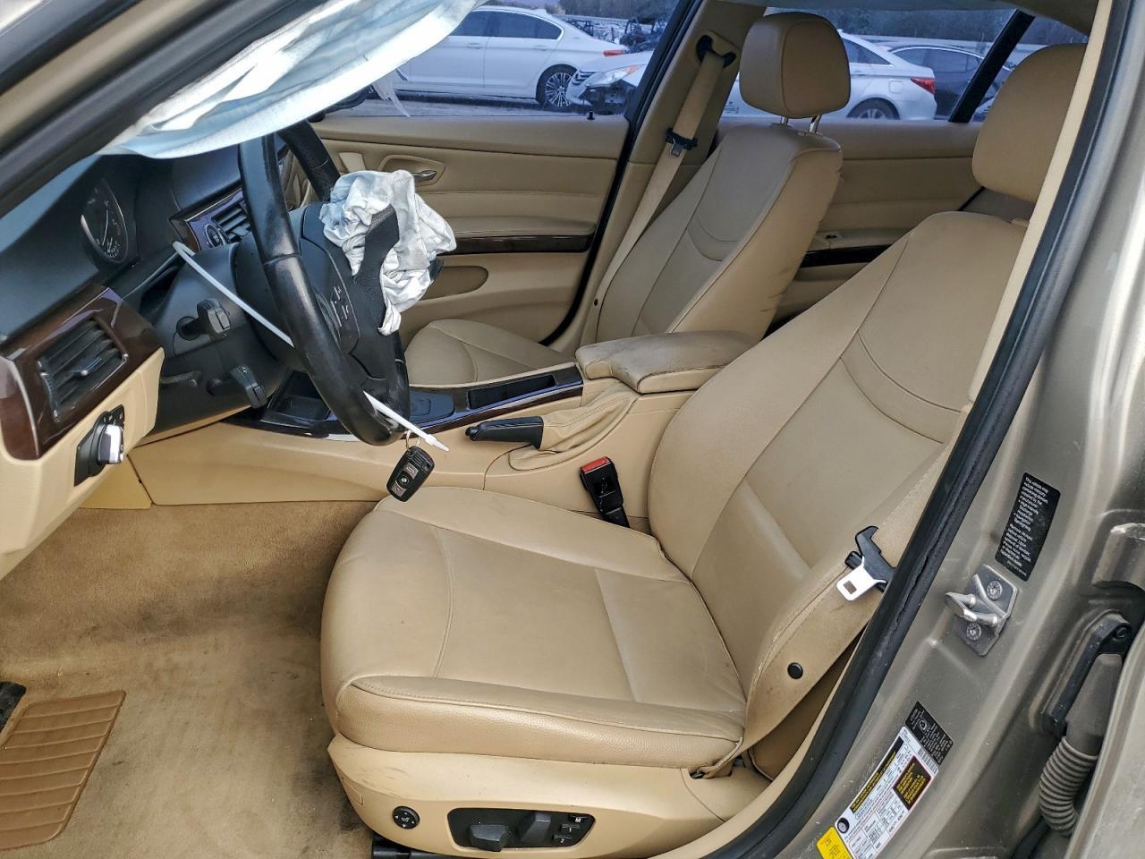 2011 BMW 3 SERIES