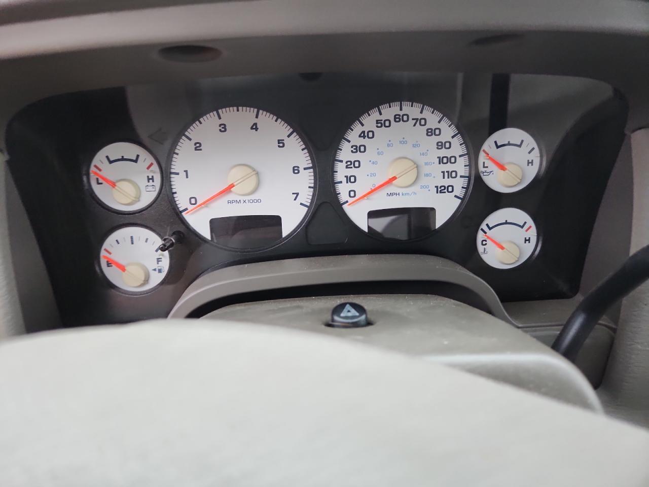 2004 DODGE RAM 1500