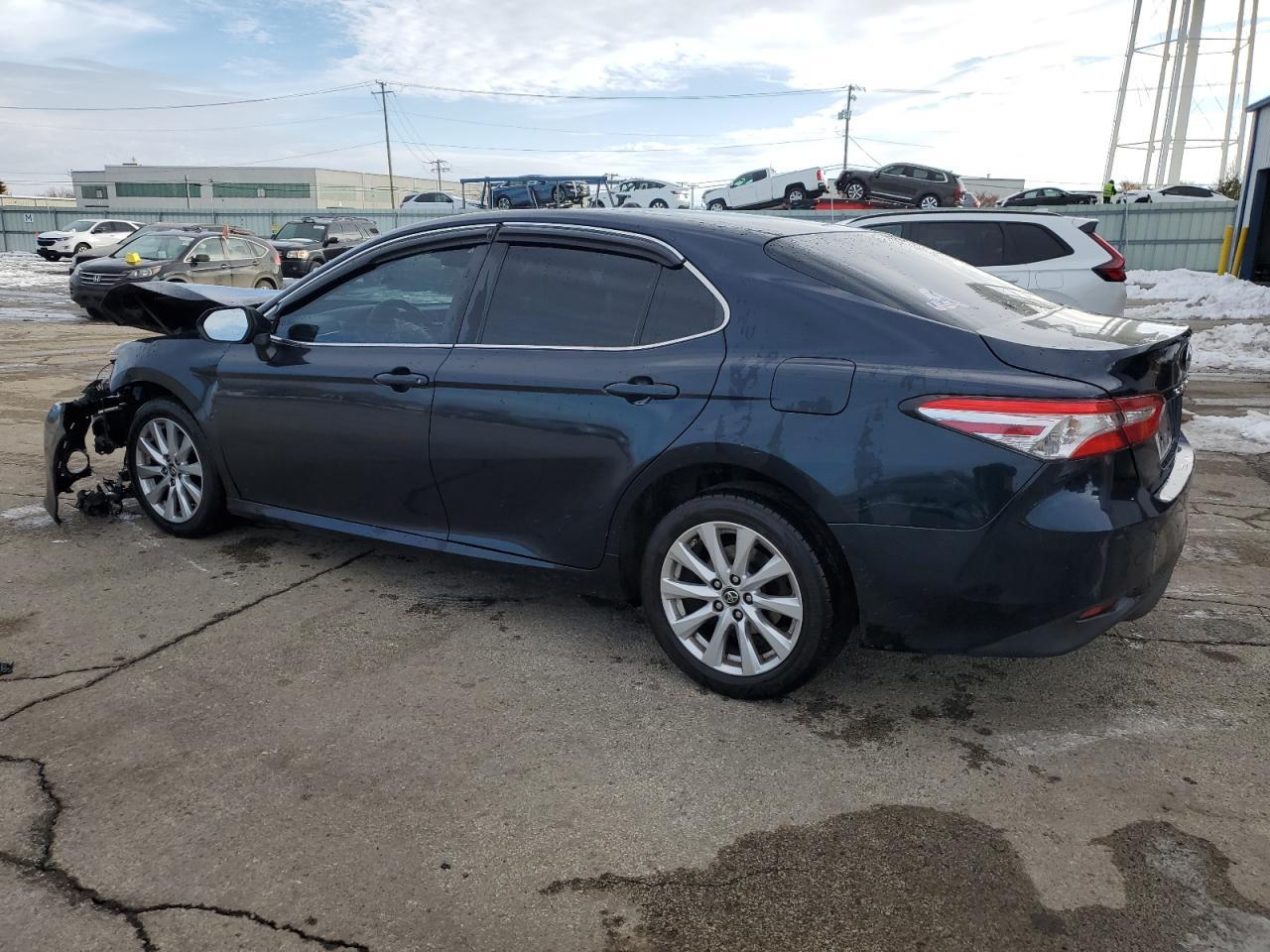 2018 TOYOTA CAMRY