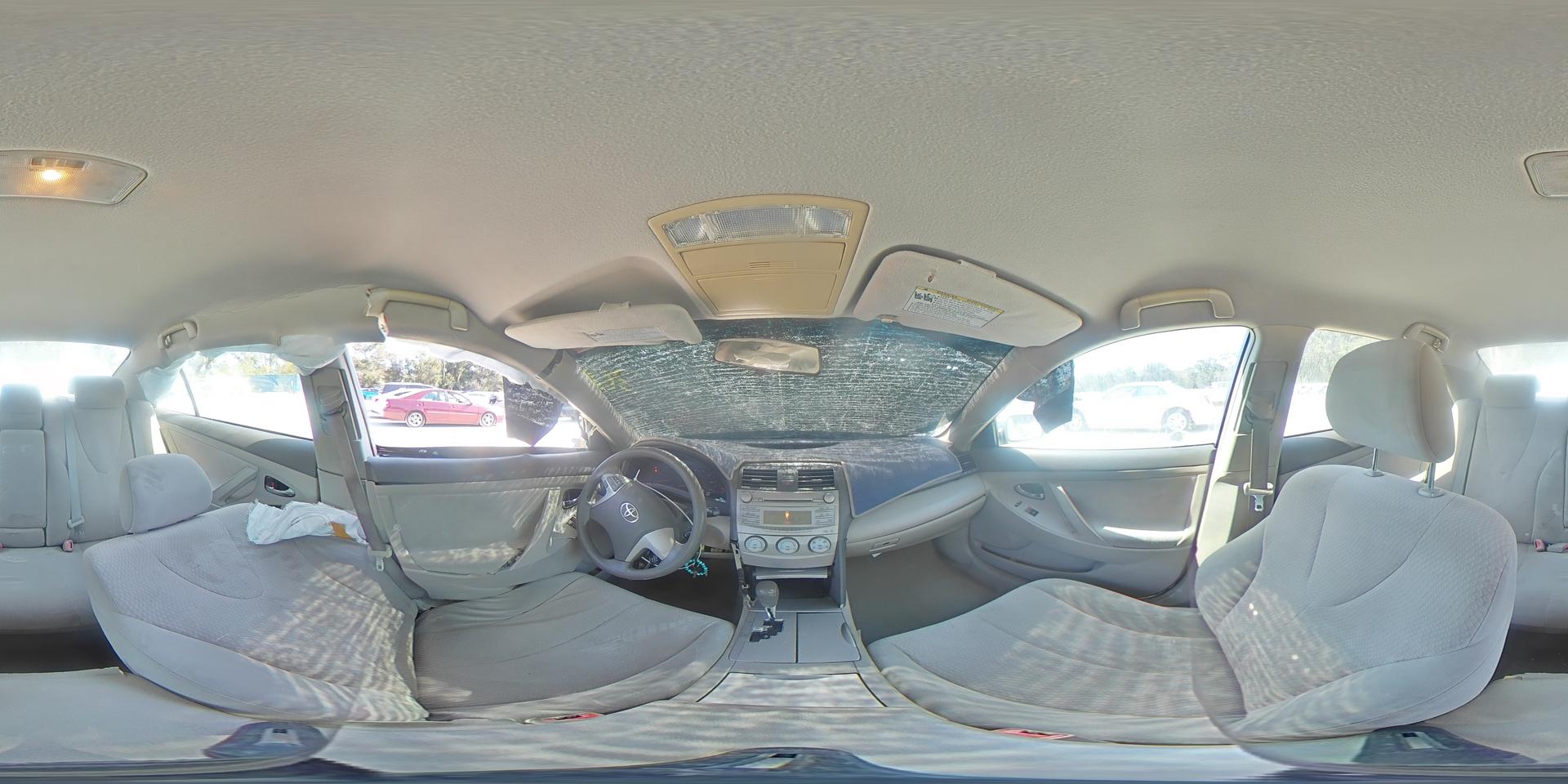 2011 TOYOTA CAMRY