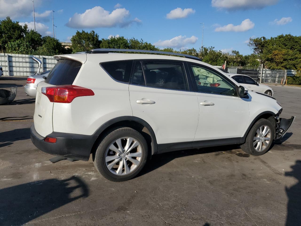2014 TOYOTA RAV4