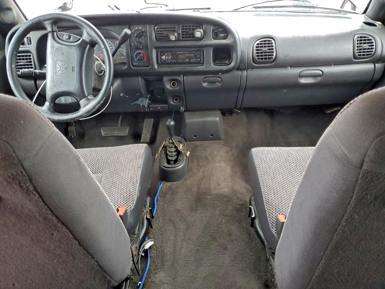 2000 DODGE RAM 1500
