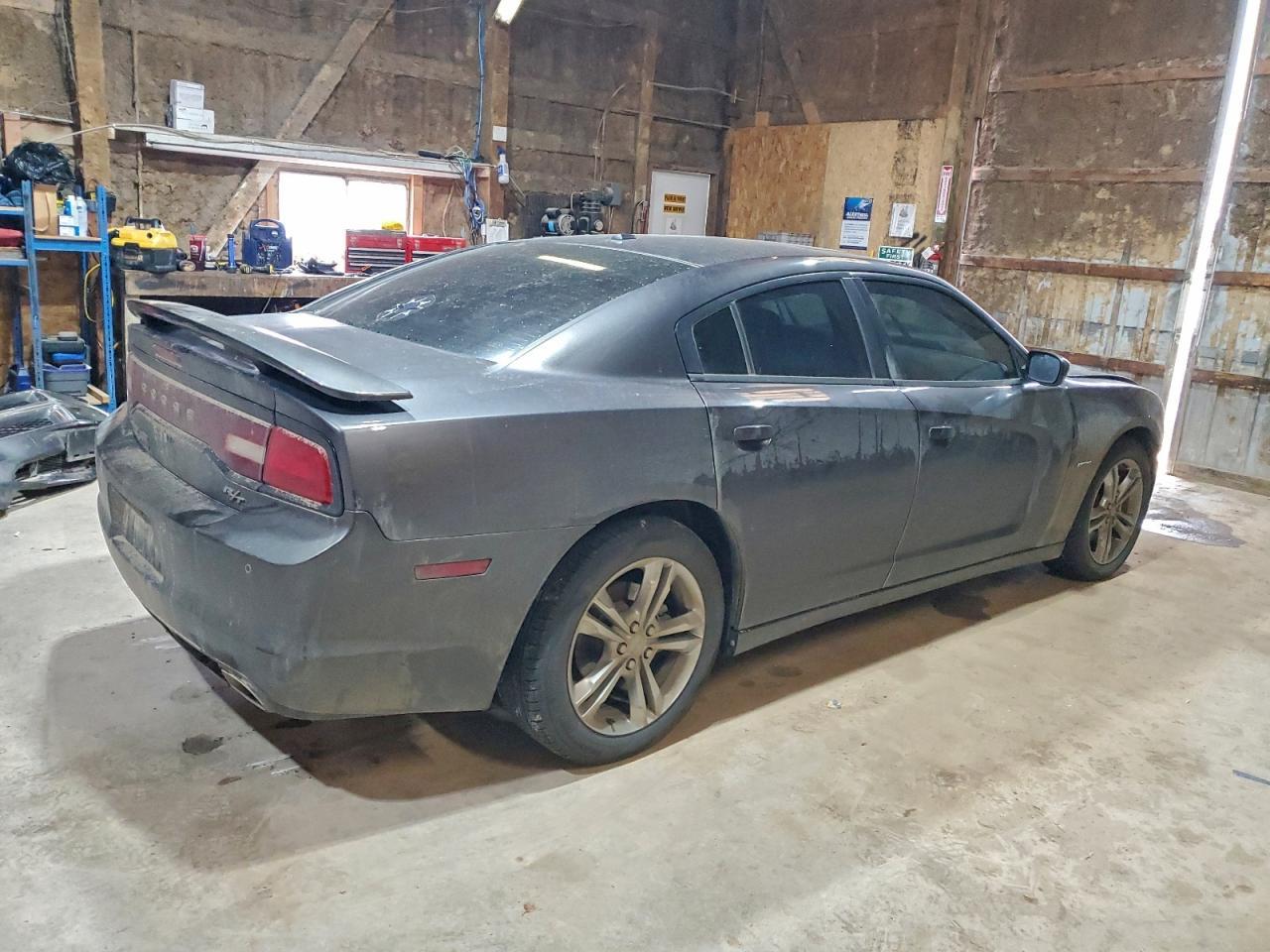 2013 DODGE CHARGER
