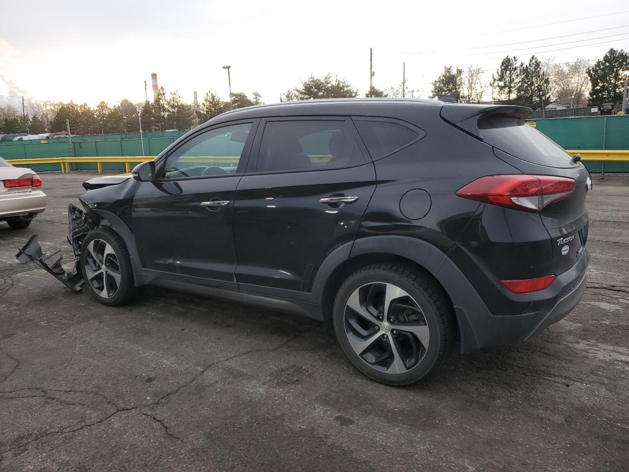 2016 HYUNDAI TUCSON