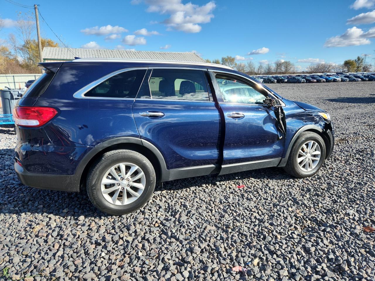2017 KIA SORENTO