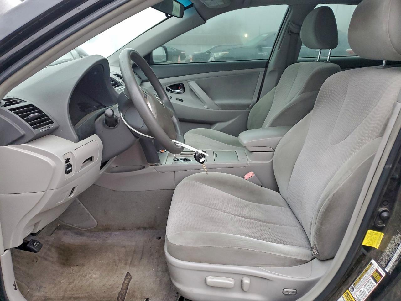 2011 TOYOTA CAMRY