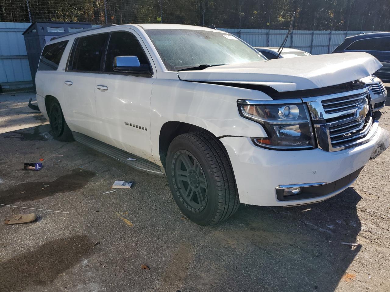 2015 CHEVROLET Suburban