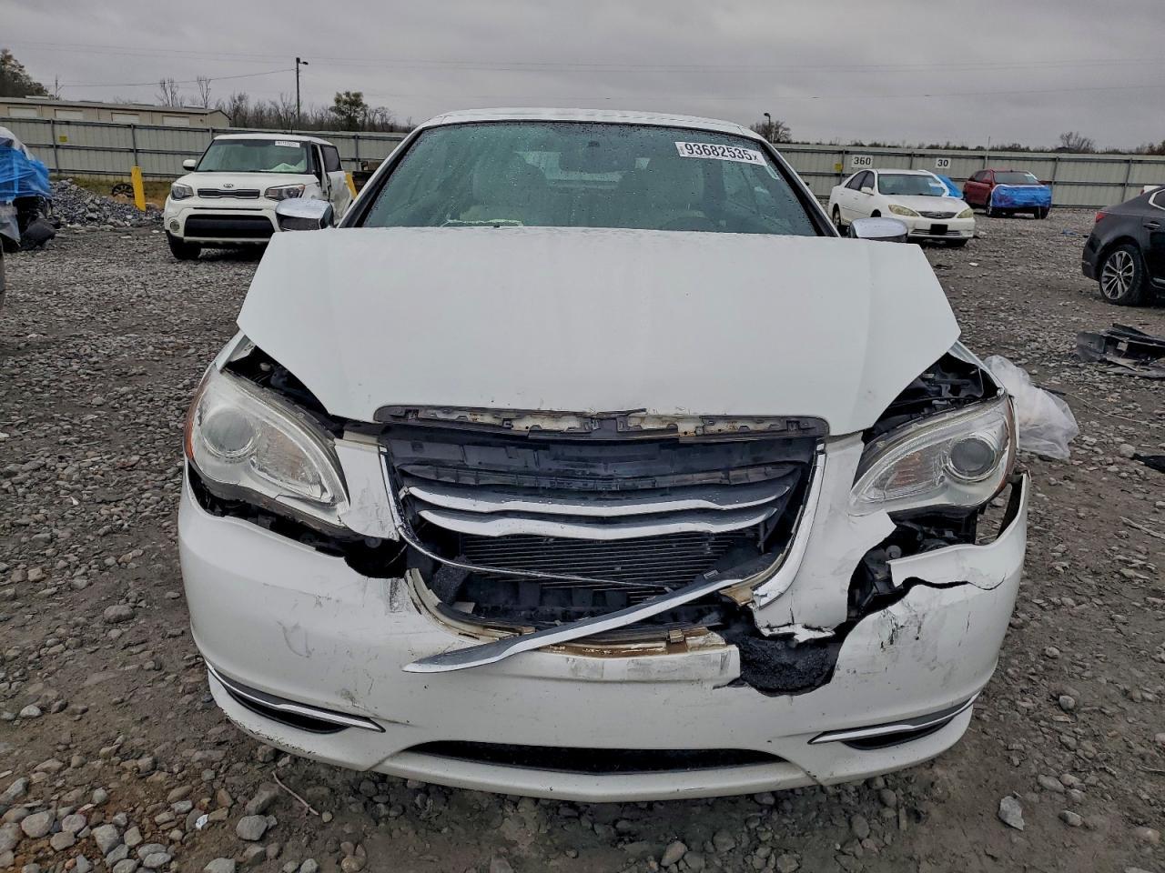 2012 CHRYSLER 200