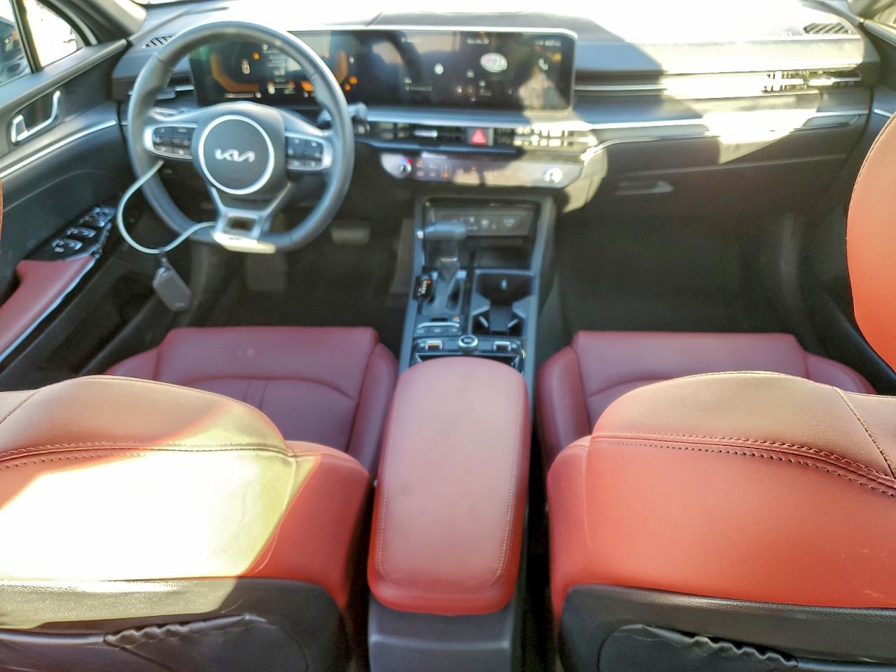 2025 KIA K5