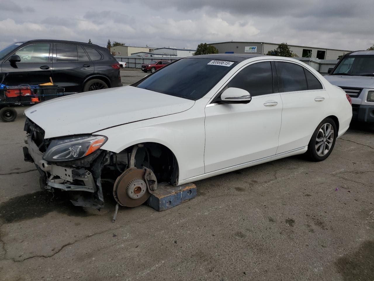 2016 MERCEDES-BENZ C-CLASS