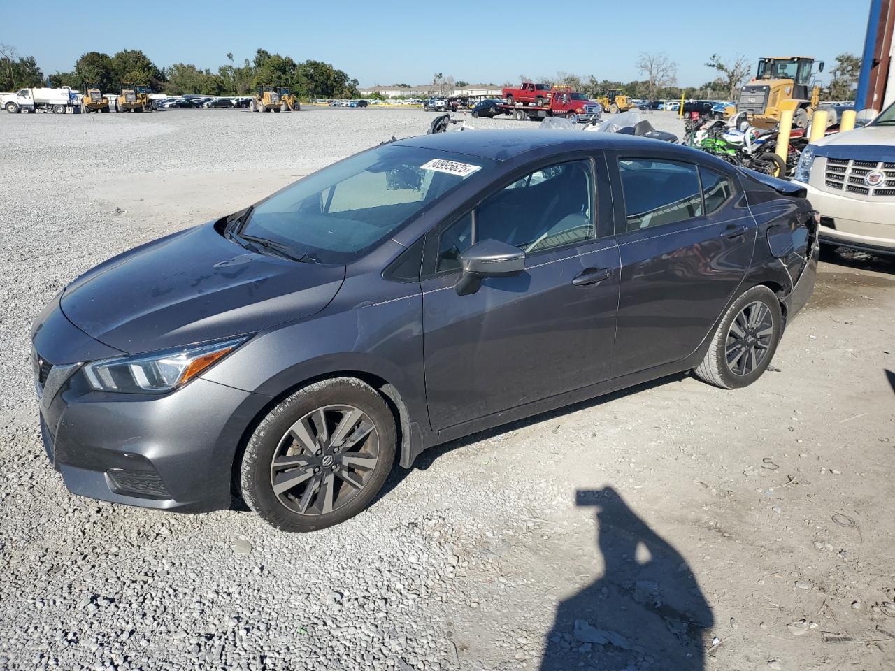 2021 NISSAN VERSA