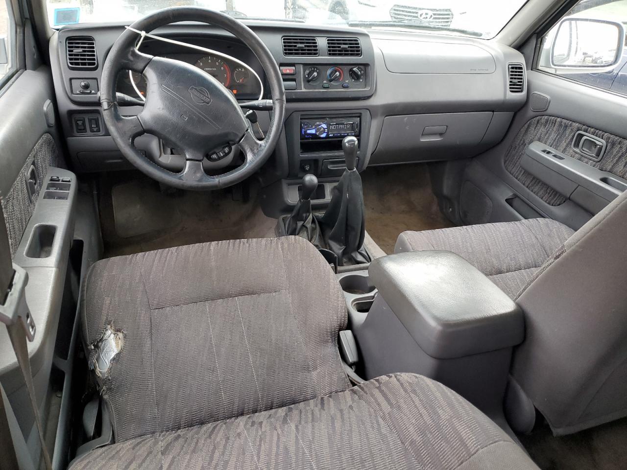 2000 NISSAN Frontier